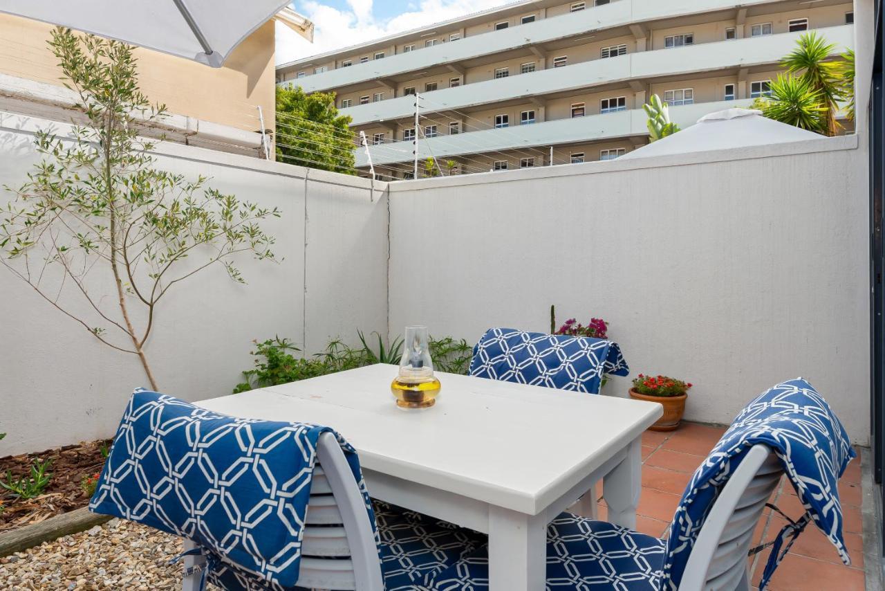 Planet Africa Apartment