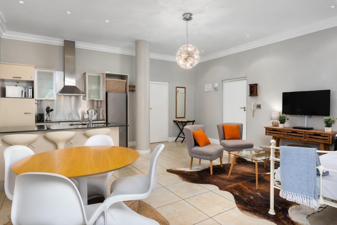 Apartment Planet Africa
