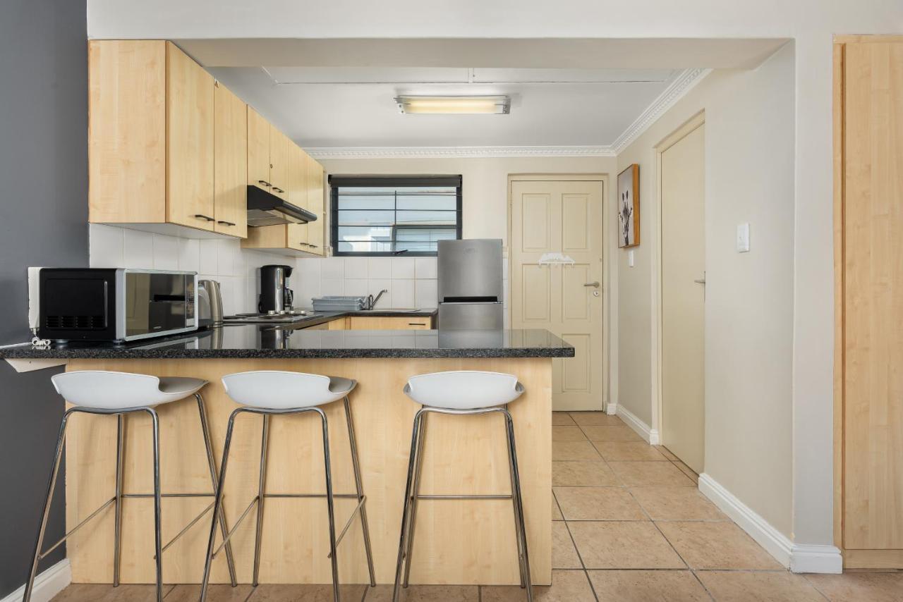 Planet Africa Apartment Cape Town